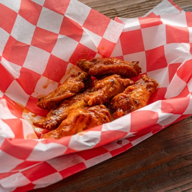 Bone-in Wings Basket.